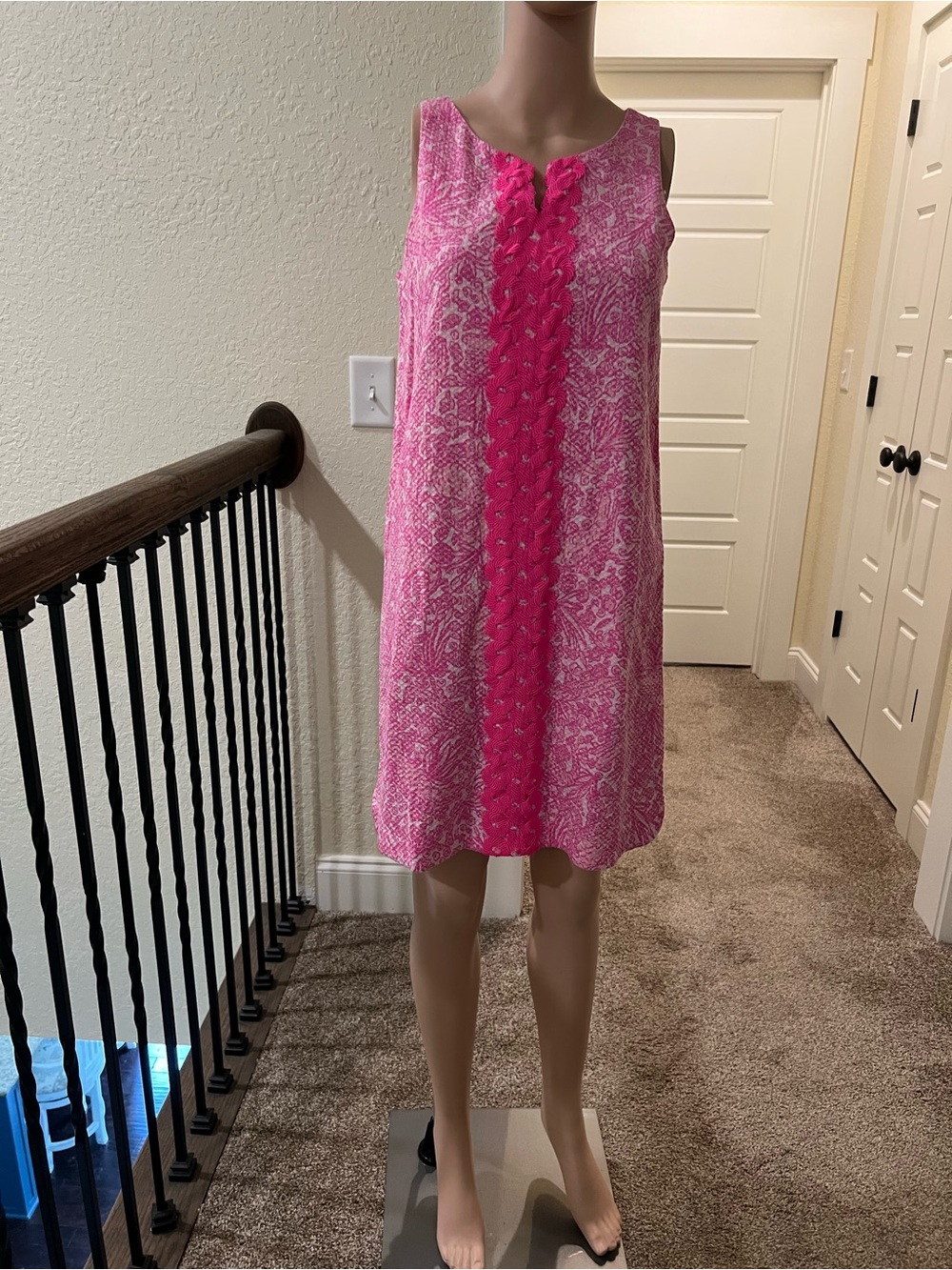 Lilly Pulitzer Pink Patterned Sleeveless Shift with Fuchsia Trim